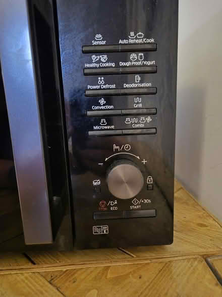 Photo of free Microwave not working (BR8) #4