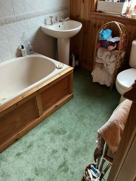 Photo of free Used bathroom carpet, washable, + new offcut. (Dysart KY1) #3