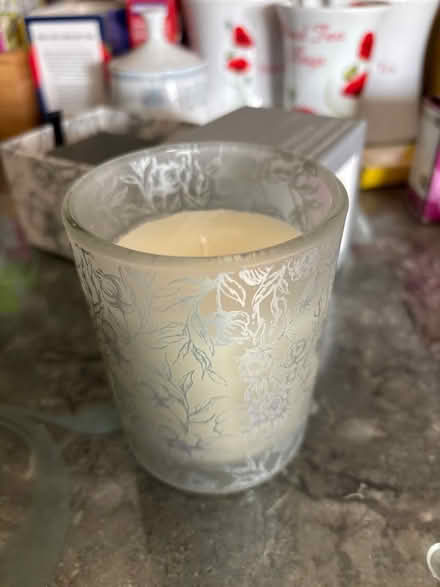 Photo of free Vanilla & roasted chestnut candle in a box (Far Bletchley MK3) #3