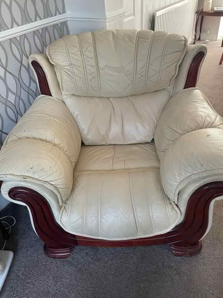 Photo of free Leather 3 piece suite (CV2) #4