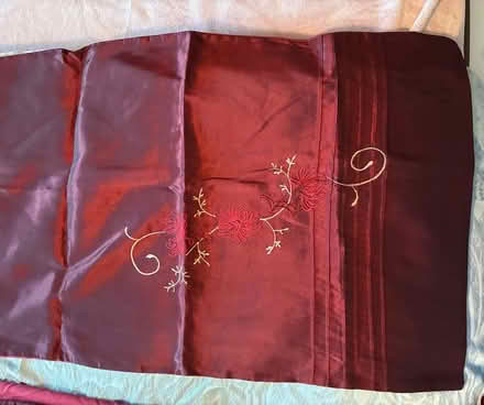 Photo of free Red satin double duvet cover and 2 pillow cases (Caldy Valley CH3) #2