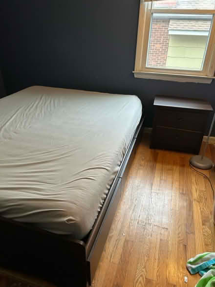 Photo of free Platform bed, 6 drawers queen size (New Rochelle) #2