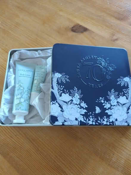 Photo of free Cosmetics (Craiglockhart EH14) #3