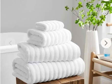 Photo of Bath Towels or Towel Sets. (Temple Street OX4) #1