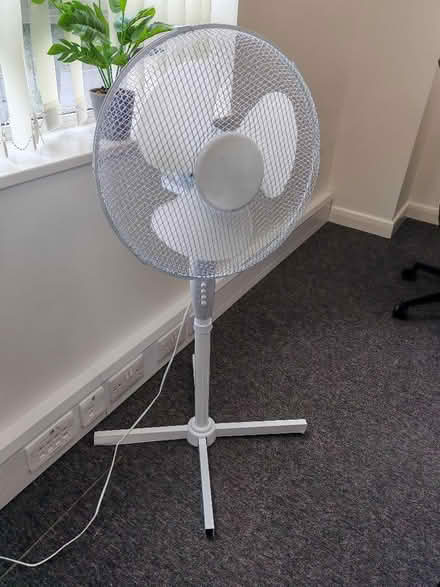 Photo of free Stand fan (Greater Leys OX4) #1