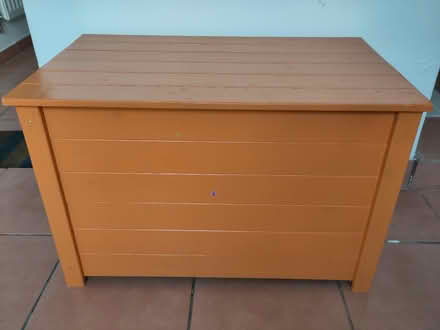 Photo of free Wooden box painted orange (Hollingbury BN1) #2