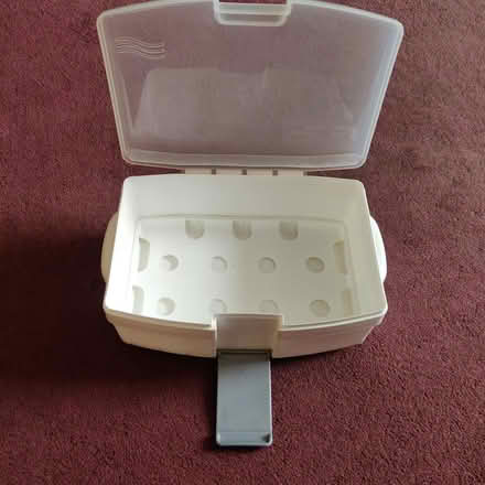 Photo of free Microwave bottle sterilizer (Woodside London SE25) #1