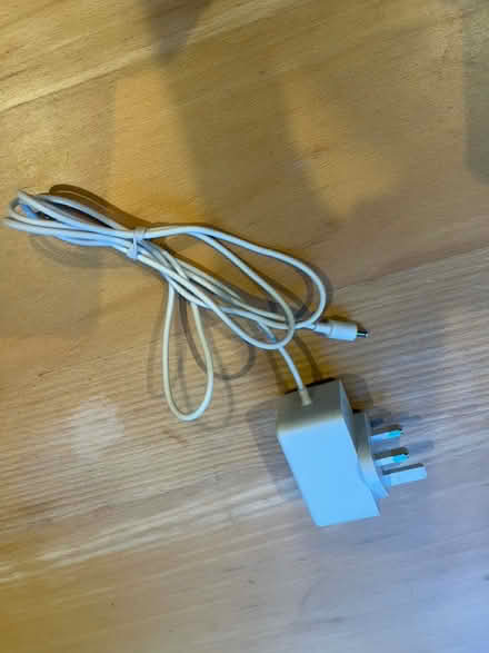 Photo of free Amazon Echo Dot lead (BN1) #1