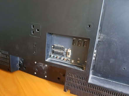 Photo of free Toshiba Large screen TV (St Ann's Wells Gardens area BN3) #2