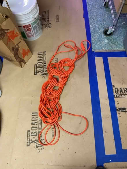 Photo of free Extension cord Exterior 100 feet (Elmhurst , Queens) #1