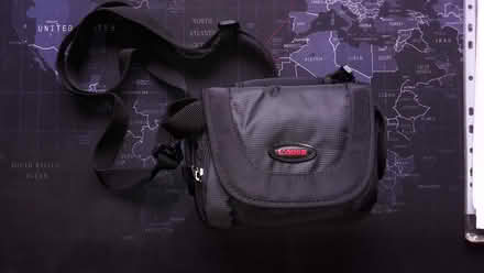 Photo of free Canon Camera Bag (Queenstown, near MRT) #1