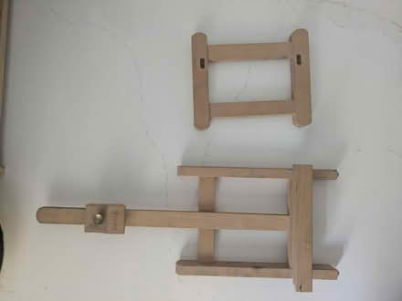 Photo of free Wooden easel (DA7 Bexleyheath) #3