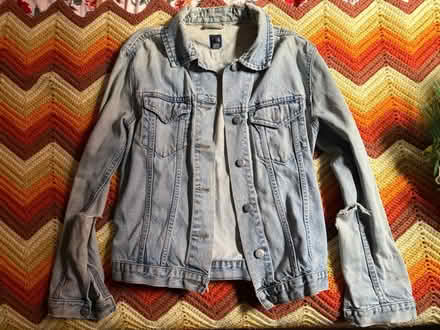 Photo of free Ripped Gap denim jacket (108 and Broadway) #1