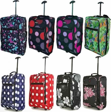 Photo of Old Wheeled Suitcase/Hand Luggage (SE16) #1