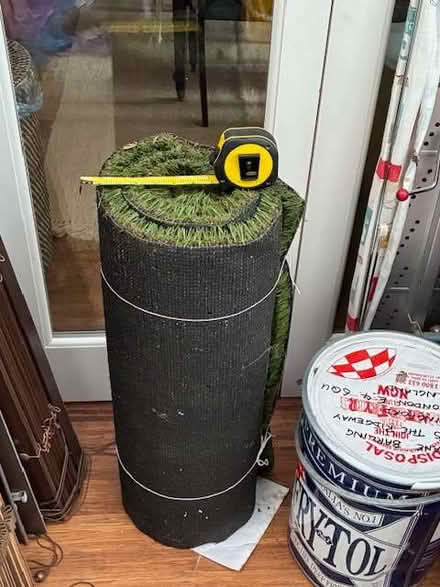 Photo of free Artificial grass (Headington Quarry OX3) #1