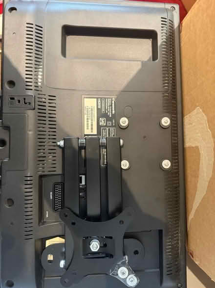 Photo of free 24 inch Panasonic TV (SM4 4BA) #2