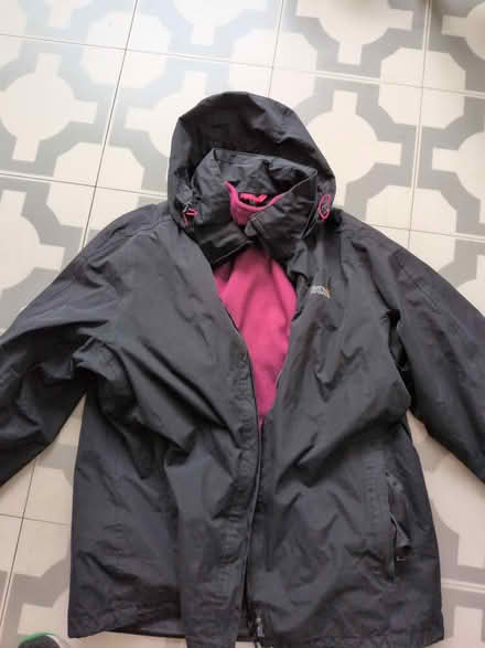 Photo of free Shower proof jacket 3 in 1 (Honor oak) #1