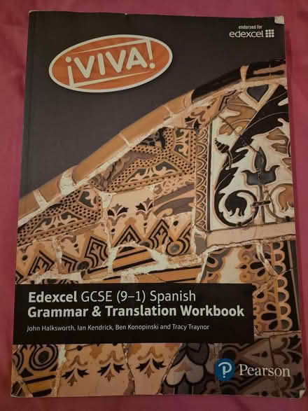 Photo of free Spanish GCSE edexcel workbook (Friern Barnet N11) #1
