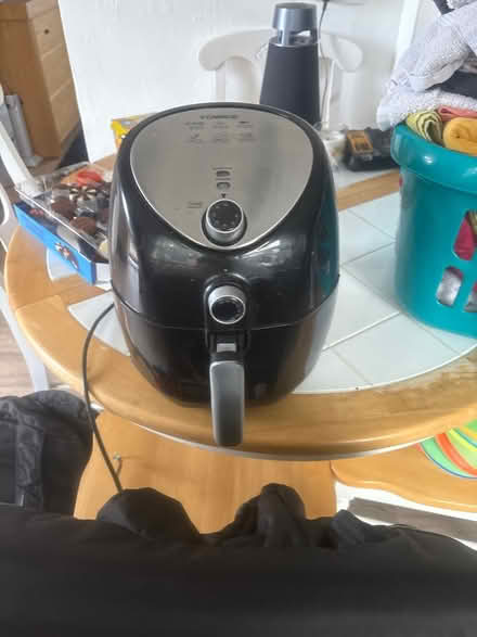 Photo of free Air fryer (gobowen) #1