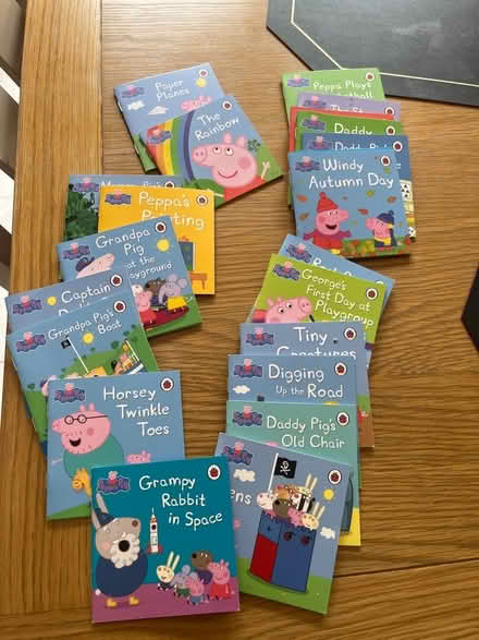 Photo of free Peppa Pig mini books (Alnwickhill EH16) #1