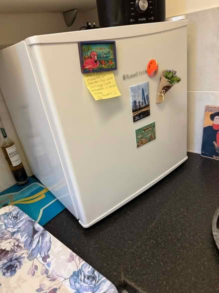 Photo of free Countertop (Old Windsor SL4) #1