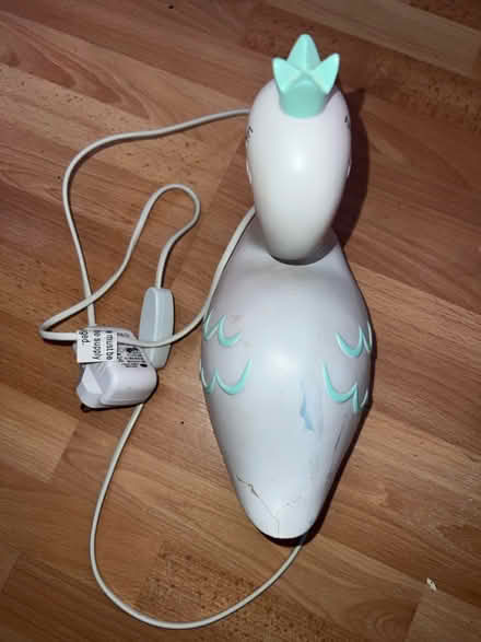 Photo of free Swan night light (NW10) #2
