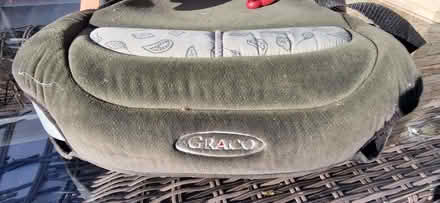 Photo of free Car booster seat - ages 4-10 (Henley-on-Thames RG9) #4