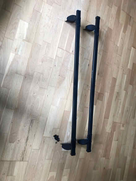 Photo of free Renault Clio Roof Bars (Harrogate HG3) #2