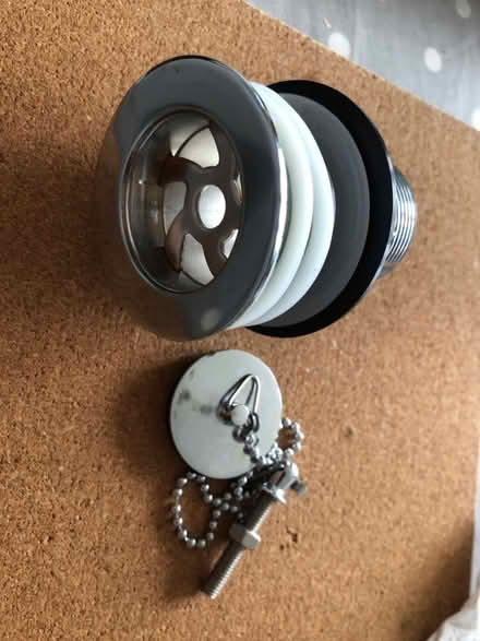 Photo of free Basin waste, unslotted brand new boxed (Hardwicke Green GL2) #1