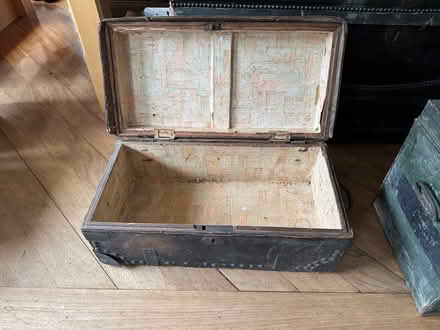 Photo of free Small box (Beaconsfield HP9) #2