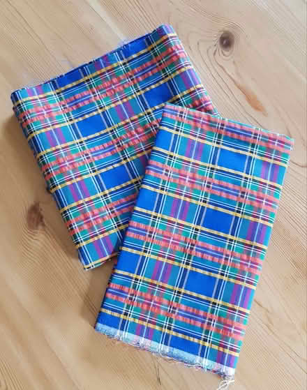 Photo of free Checked cotton fabric (Kettlesing Bottom HG3) #1