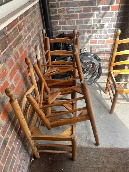 Photo of free Vintage chairs for upcycling x 5 (New park road SW2) #2