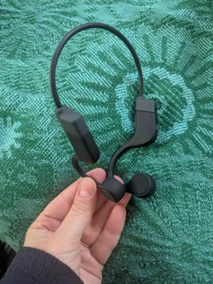 Photo of free Bone conduction headphones (Leeds LS2) #1