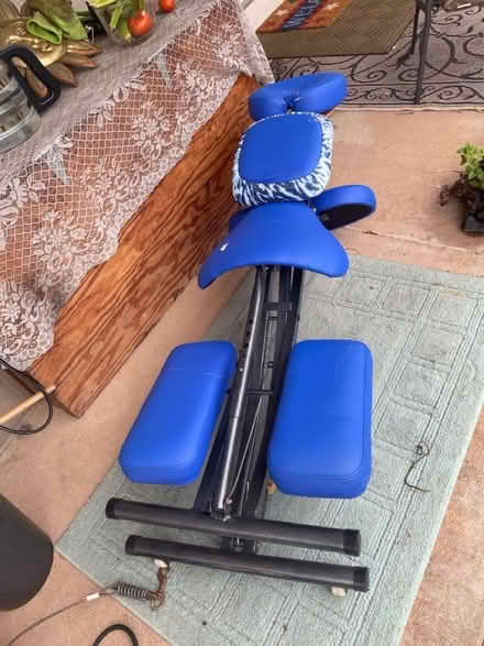 Photo of free Vintage massage chair (Manassas City) #3