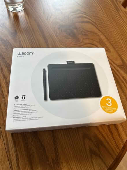 Photo of free Wacom drawing peripheral (Spring Hill) #1
