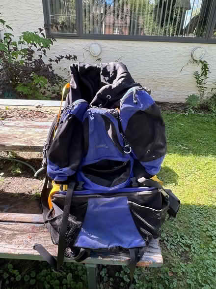 Photo of free Back pack for hiking (St. Paul Mac groveland) #2