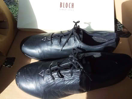 Photo of free Bloch girls/ladies tap shoes (Woodley RG5) #2