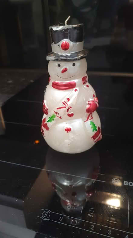 Photo of free snowman candle (Bletchley MK2) #1
