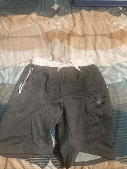 Photo of free Men’s medium grey jogger shorts (Liverpool L7) #1