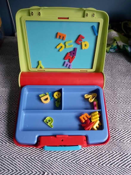 Photo of free Magnet set (Hastings) #1