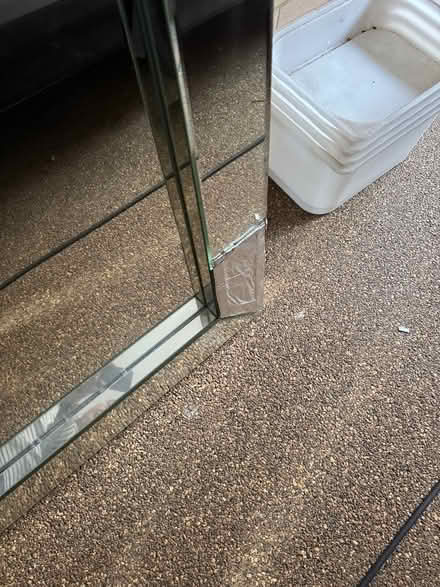 Photo of free Large standing mirror (Trumpington) #2
