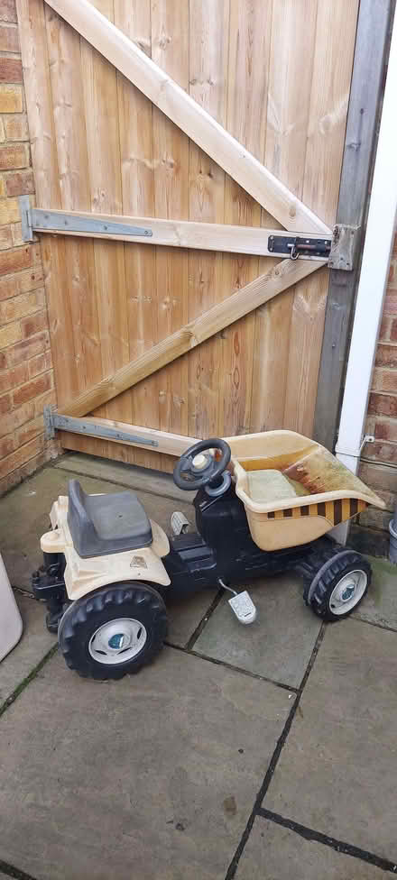 Photo of free Child garden dumper (Arborfield RG2) #1