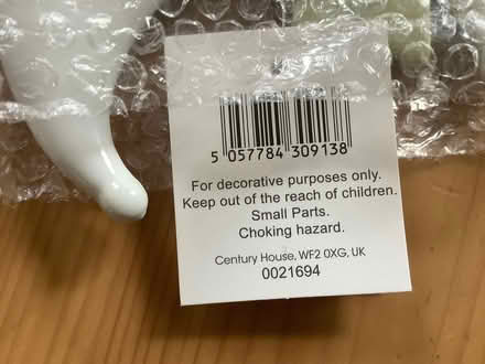 Photo of free Small hanging ornament (White City W10) #1