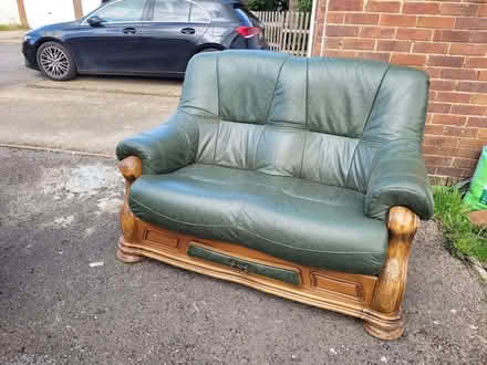 Photo of free 2 seat sofa (East Challow OX12) #1