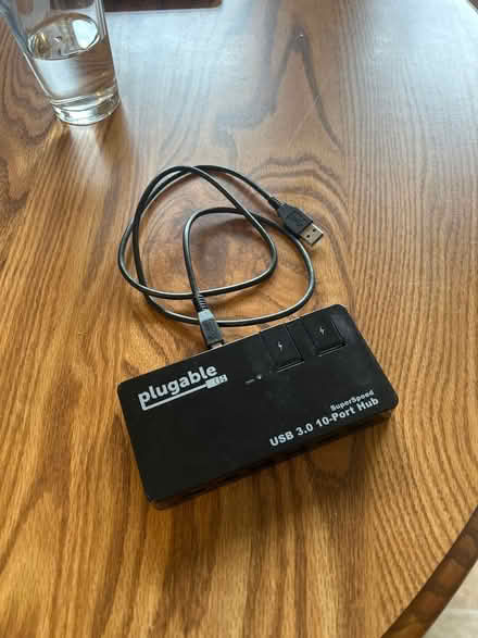 Photo of free USB hub (Spring Hill) #1