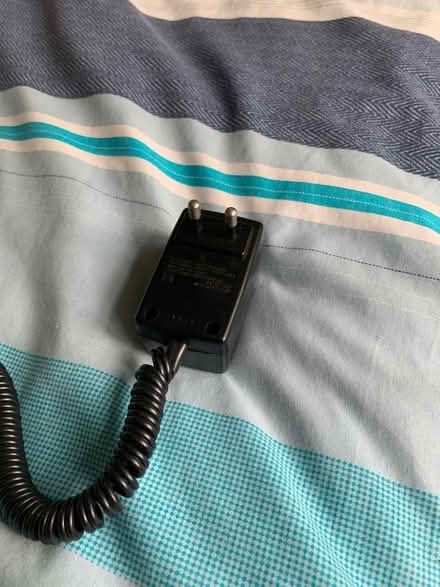Photo of 2 to 3 pin adapter (Malvern WR14) #1
