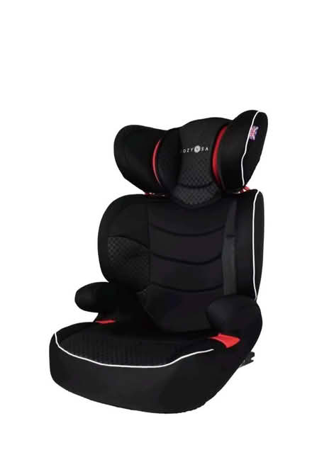 Photo of free Child car seat 15-36kg (PR4) #2