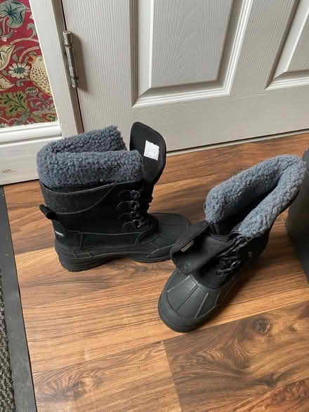 Photo of free Waterproof snow boots (Shurdington GL51) #1