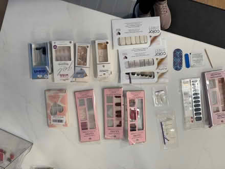 Photo of free Fingernails + nail stickers (NE Vienna) #2