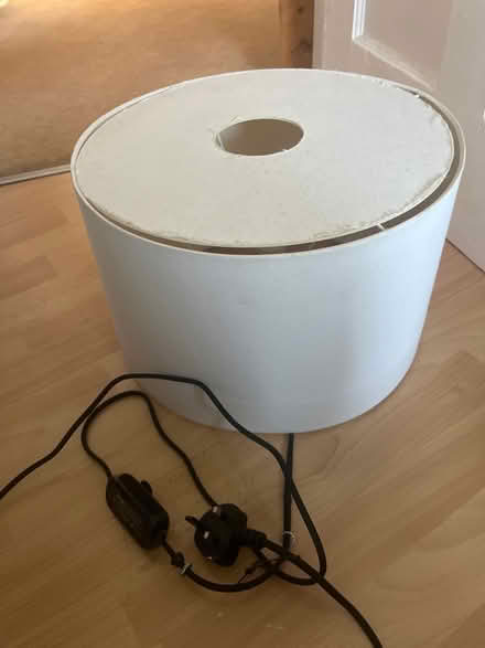 Photo of free Circular lamp (bromley BR3) #1